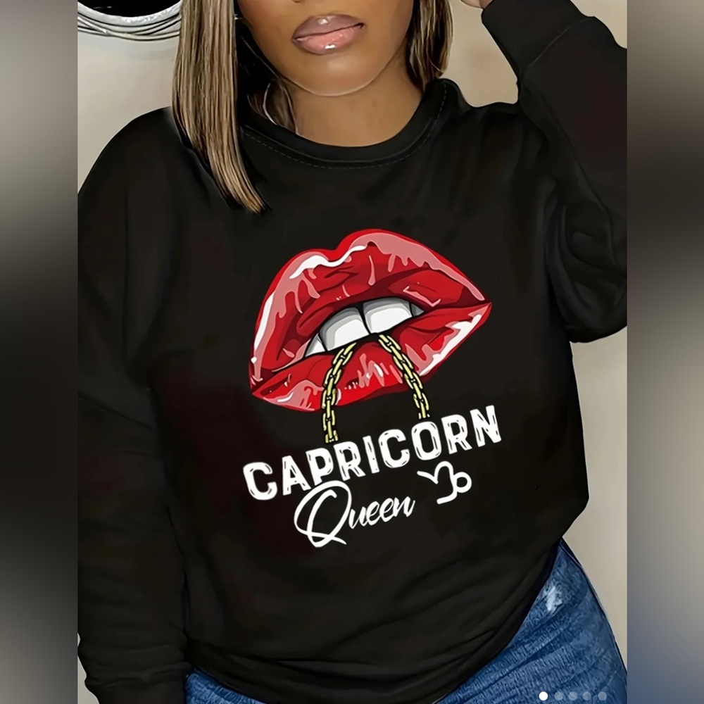 Queen Capricorn Lip & Letter Print Crew Neck T-Shirt with Long Sleeve